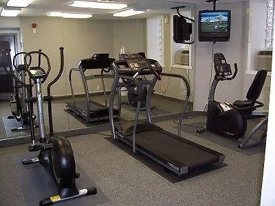 Clarion Hotel & Suites Selby Downtown Toronto