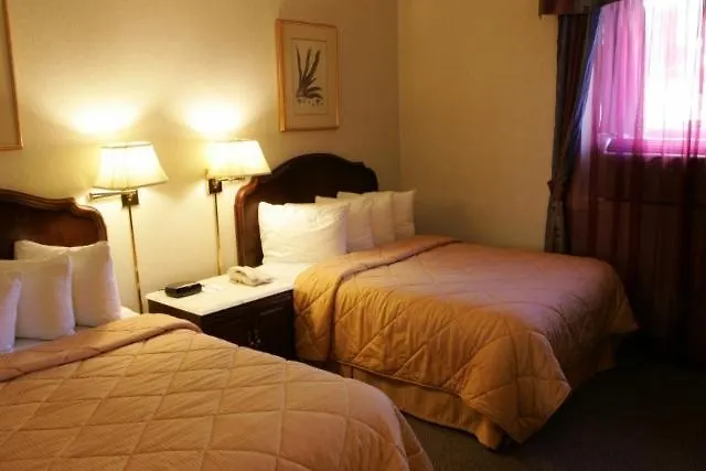 Clarion Hotel & Suites Selby Downtown Toronto 2*,  Kanada