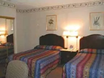 Clarion Hotel & Suites Selby Downtown Toronto 2*,