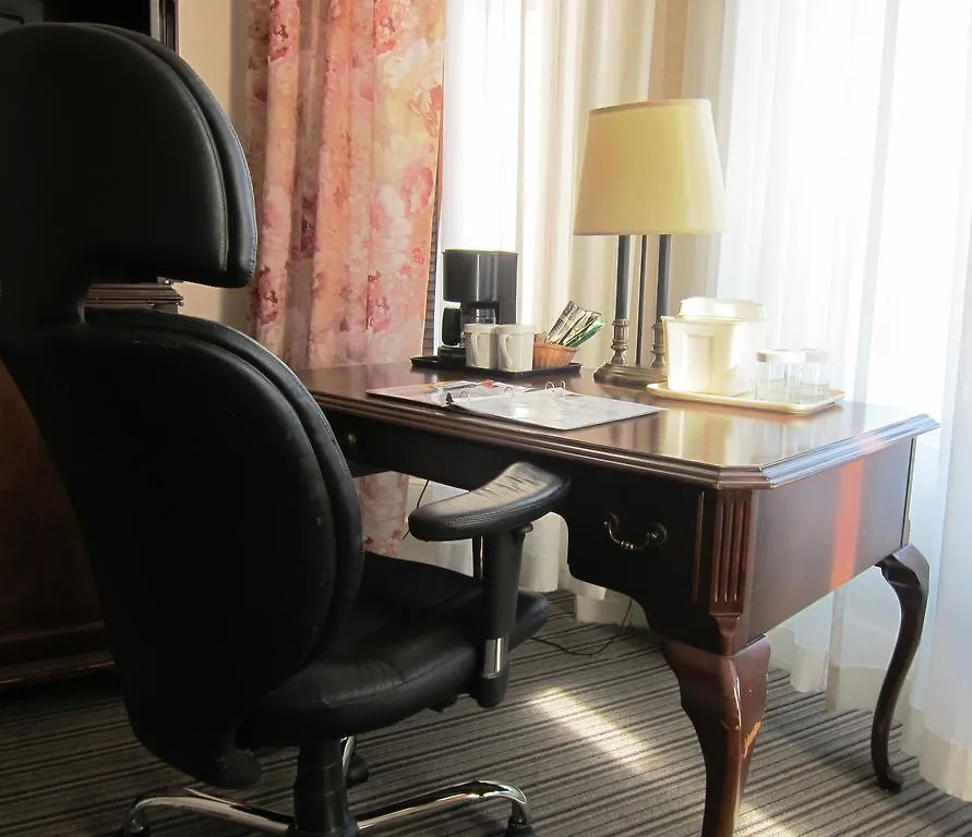 Clarion Hotel & Suites Selby Downtown 토론토