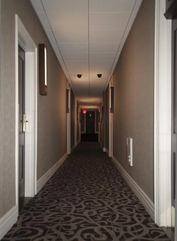 Clarion Hotel & Suites Selby Downtown 토론토