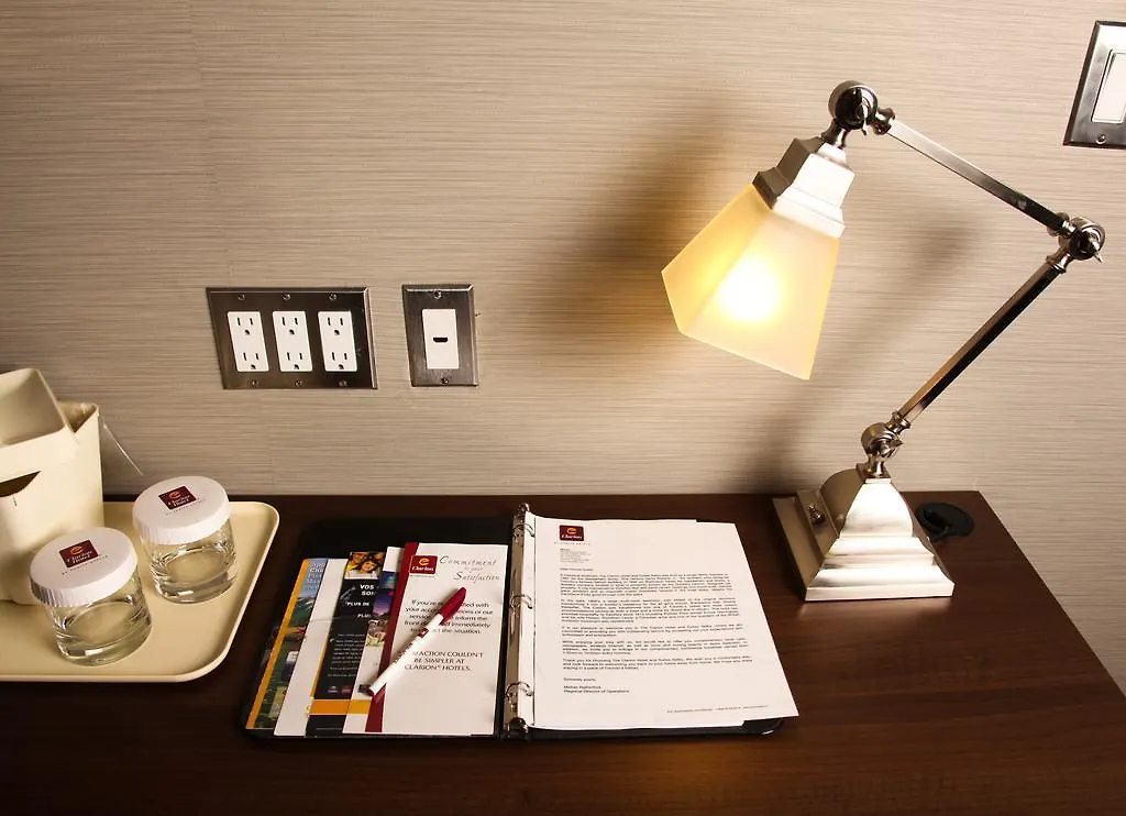 Clarion Hotel & Suites Selby Downtown 토론토