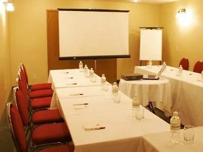 Clarion Hotel & Suites Selby Downtown 토론토