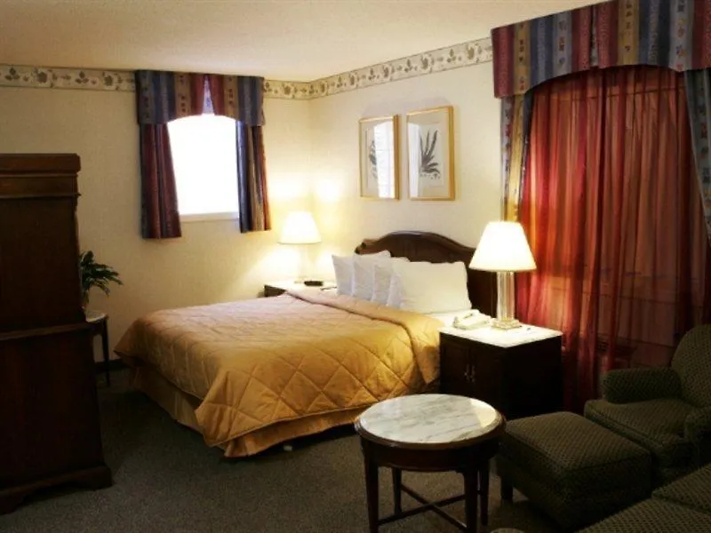 Clarion Hotel & Suites Selby Downtown 토론토