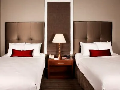 Clarion Hotel & Suites Selby Downtown 토론토